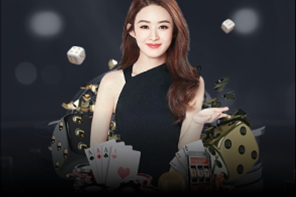 Bàn chơi Baccarat trực tuyến tại JJ88bet casino với dealer và chip cược